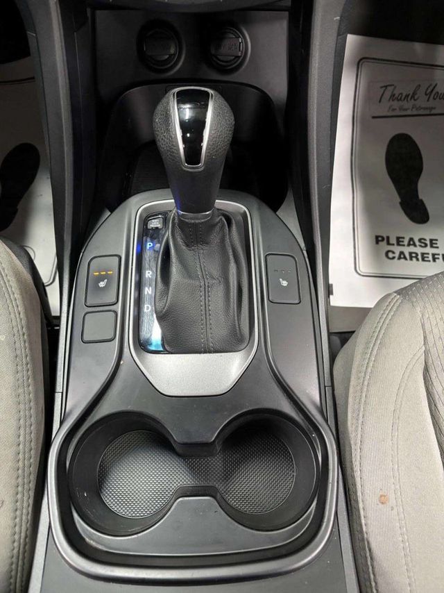 2015 Hyundai Santa Fe Sport FWD 4dr 2.4 - 22962747 - 32