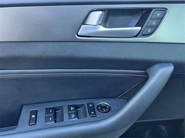 2015 Hyundai Sonata 4dr Sedan 2.0T Sport - 22953766 - 10