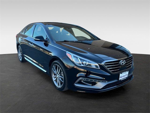 2015 Hyundai Sonata 4dr Sedan 2.0T Sport - 22953766 - 6
