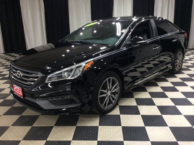 2015 Hyundai Sonata 2.0T Sport photo 3