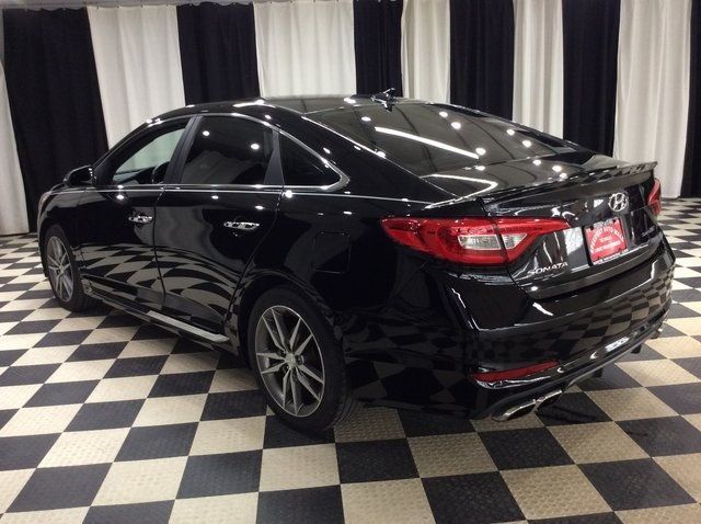2015 Hyundai Sonata 2.0T Sport photo 4