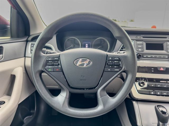 2015 Hyundai Sonata 4dr Sedan 2.4L SE - 22576929 - 18