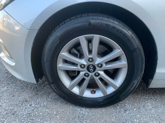 2015 Hyundai Sonata 4dr Sedan 2.4L SE - 22946644 - 12