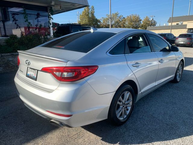 2015 Hyundai Sonata 4dr Sedan 2.4L SE - 22946644 - 18