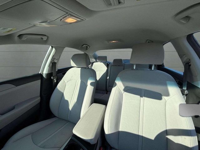 2015 Hyundai Sonata 4dr Sedan 2.4L SE - 22940464 - 11