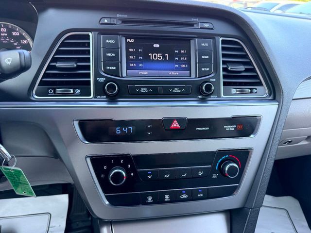 2015 Hyundai Sonata 4dr Sedan 2.4L SE - 23049460 - 32
