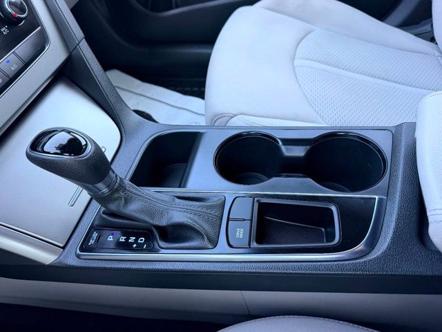 2015 Hyundai Sonata 4dr Sedan 2.4L SE - 23049460 - 38