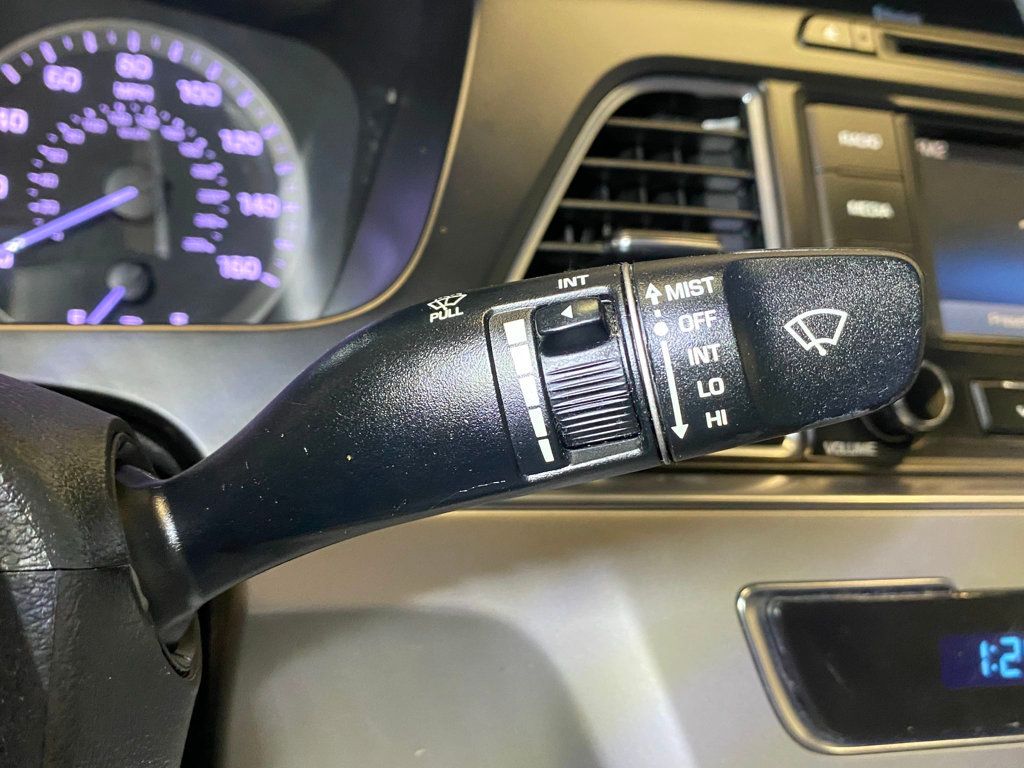 2015 Hyundai Sonata 4dr Sedan 2.4L SE - 23001930 - 22