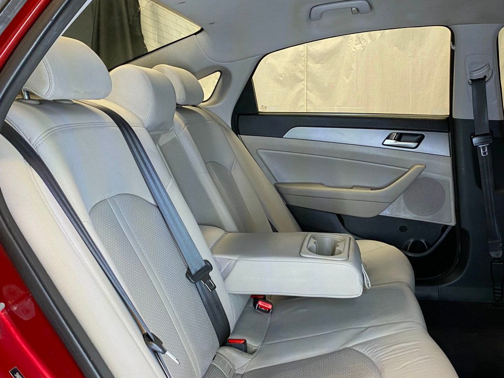 2015 Hyundai Sonata 4dr Sedan 2.4L SE - 23001930 - 38