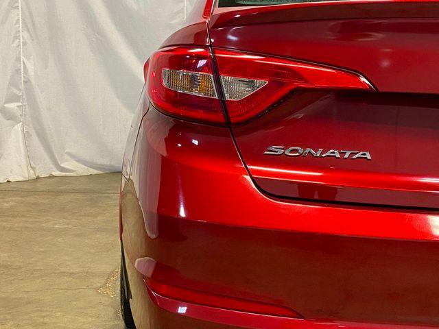 2015 Hyundai Sonata 4dr Sedan 2.4L SE - 23001930 - 4
