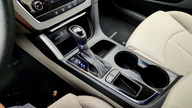 2015 Hyundai Sonata 4dr Sedan 2.4L SE PZEV - 23044931 - 15