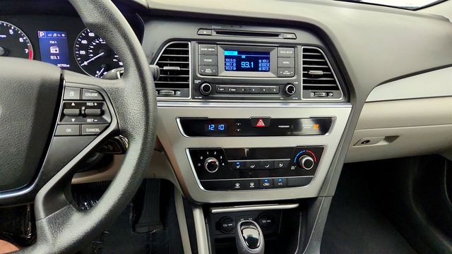 2015 Hyundai Sonata 4dr Sedan 2.4L SE PZEV - 23044931 - 16
