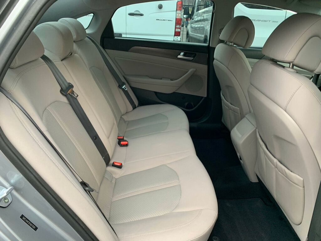 2015 Hyundai Sonata Limited Sport photo 26