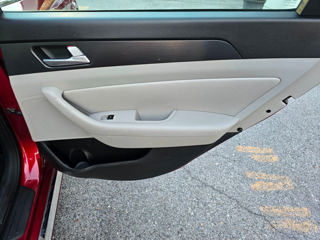 2015 Hyundai Sonata 4dr Sedan 2.4L Sport - 23039522 - 14