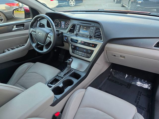2015 Hyundai Sonata 4dr Sedan 2.4L Sport - 23039522 - 17