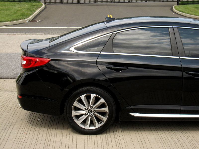 2015 Hyundai Sonata Sport photo 11
