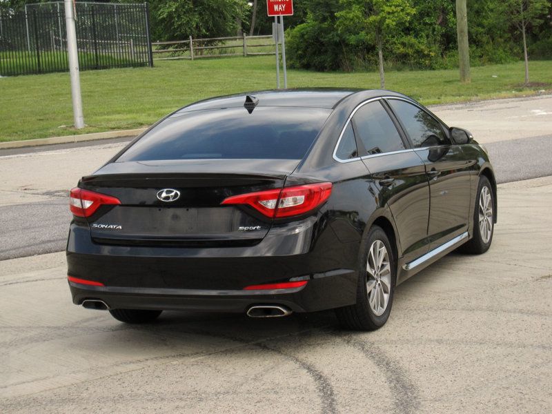 2015 Hyundai Sonata Sport photo 12