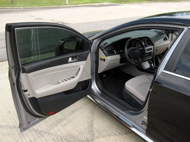 2015 Hyundai Sonata Sport photo 16