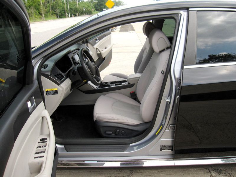 2015 Hyundai Sonata Sport photo 17