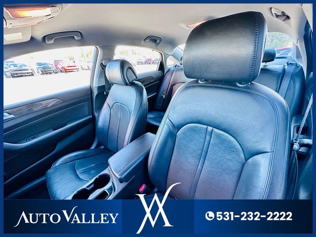2015 Hyundai Sonata Limited Sedan 4D - 22954294 - 13