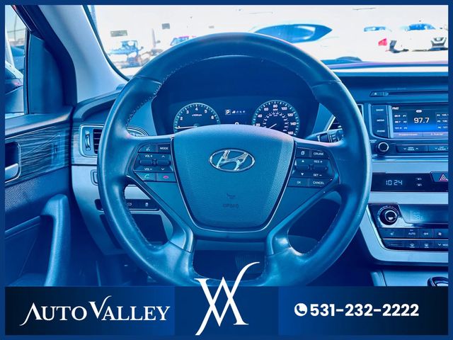 2015 Hyundai Sonata Limited Sedan 4D - 22954294 - 30