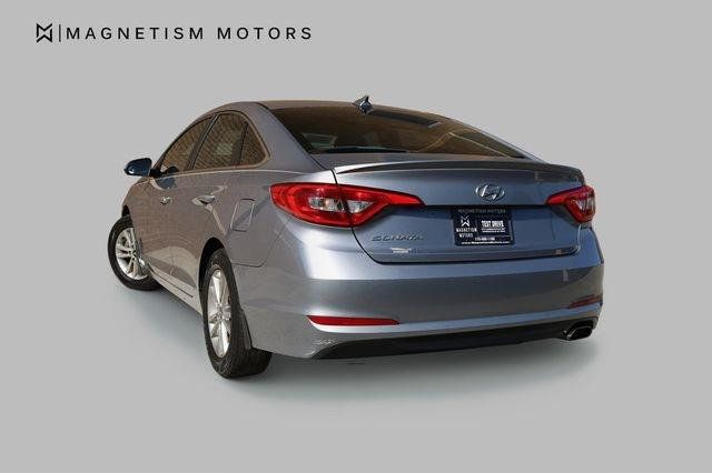 2015 Hyundai Sonata SE - 23059171 - 5