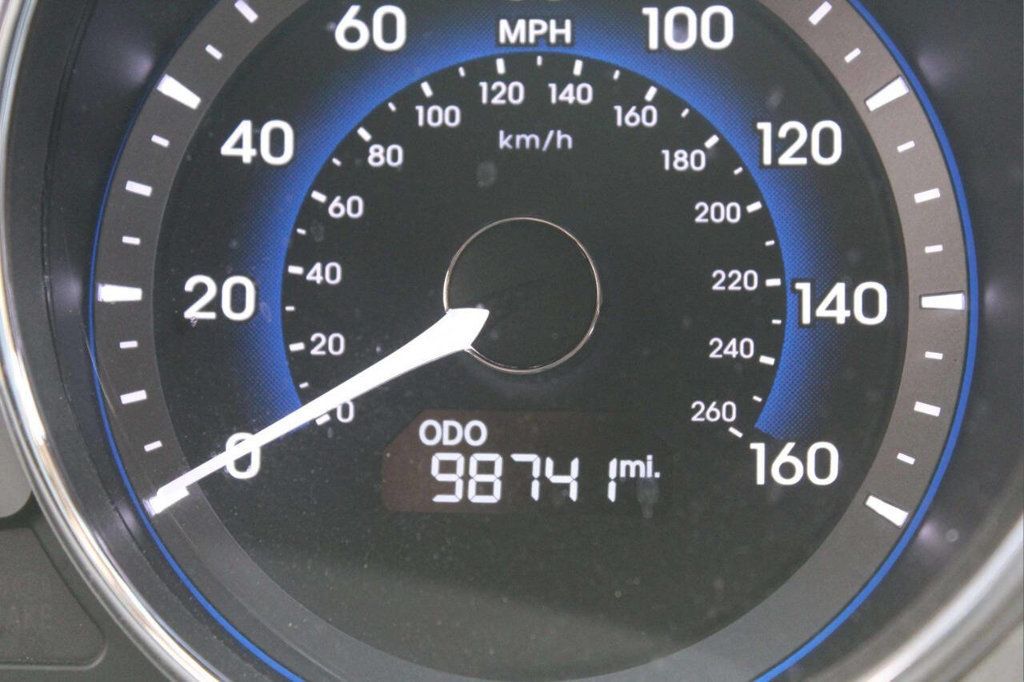 2015 Hyundai Sonata Hybrid Base 4dr Sedan - 22930840 - 23