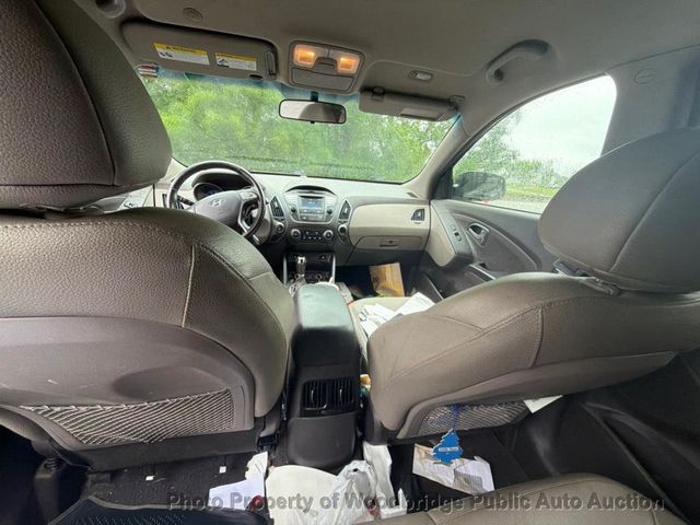 2015 Hyundai Tucson GLS - 23048593 - 21