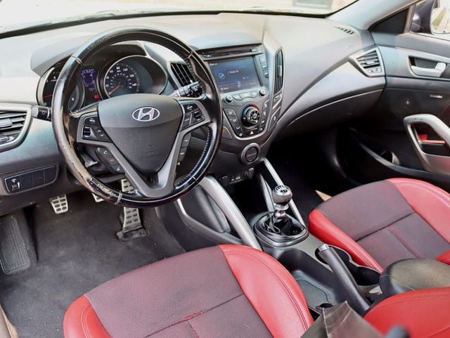 2015 Hyundai Veloster 3dr Coupe Manual Turbo R-Spec - 23054159 - 11
