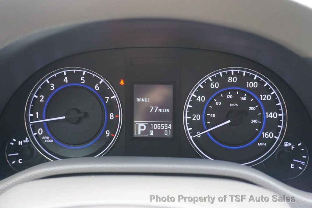 2015 Infiniti Q40 photo 31