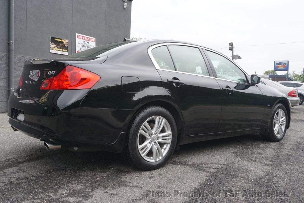 2015 Infiniti Q40 photo 7