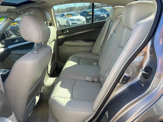 2015 INFINITI Q40 4dr Sedan RWD - 22972231 - 6