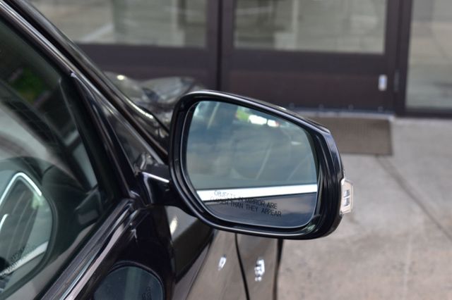 2015 INFINITI Q50 4dr Sedan AWD - 23081561 - 51