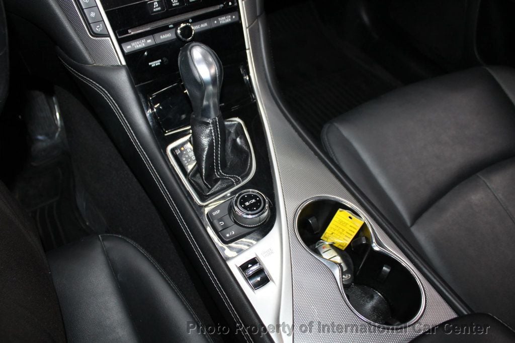 2015 Infiniti Q50 photo 19