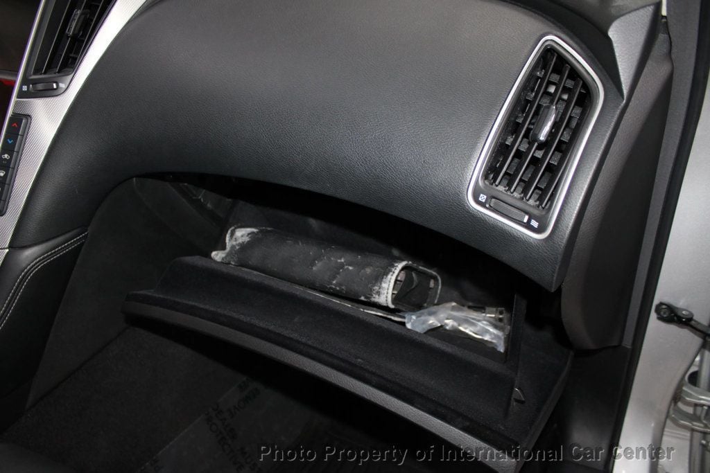 2015 Infiniti Q50 photo 39