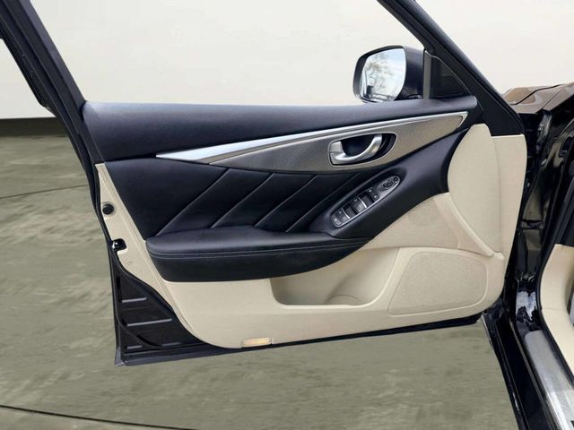 2015 INFINITI Q50 4dr Sedan Premium AWD - 23011256 - 10