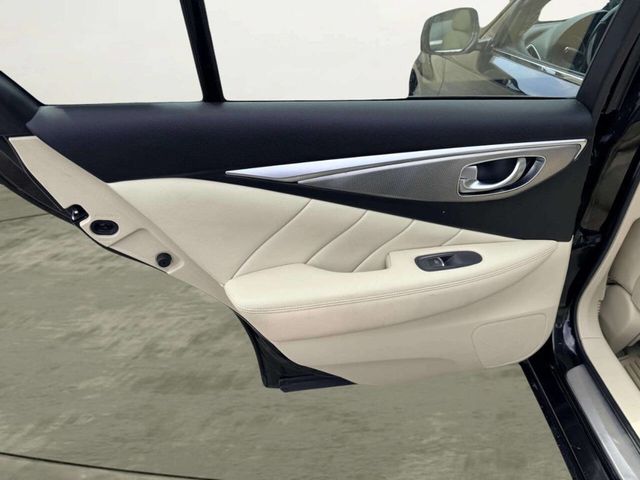 2015 INFINITI Q50 4dr Sedan Premium AWD - 23011256 - 17