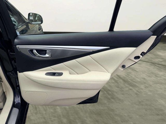 2015 INFINITI Q50 4dr Sedan Premium AWD - 23011256 - 19