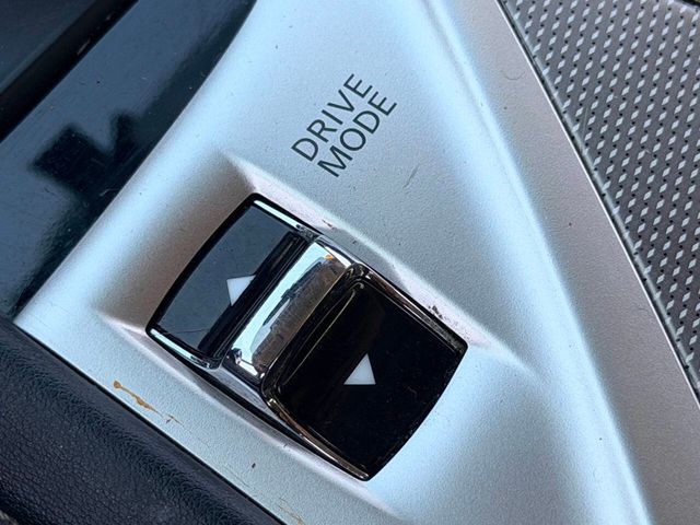 2015 INFINITI Q50 4dr Sedan Premium AWD - 23011256 - 37