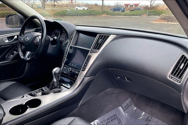 2015 INFINITI Q50 4dr Sedan Premium AWD - 22936237 - 12