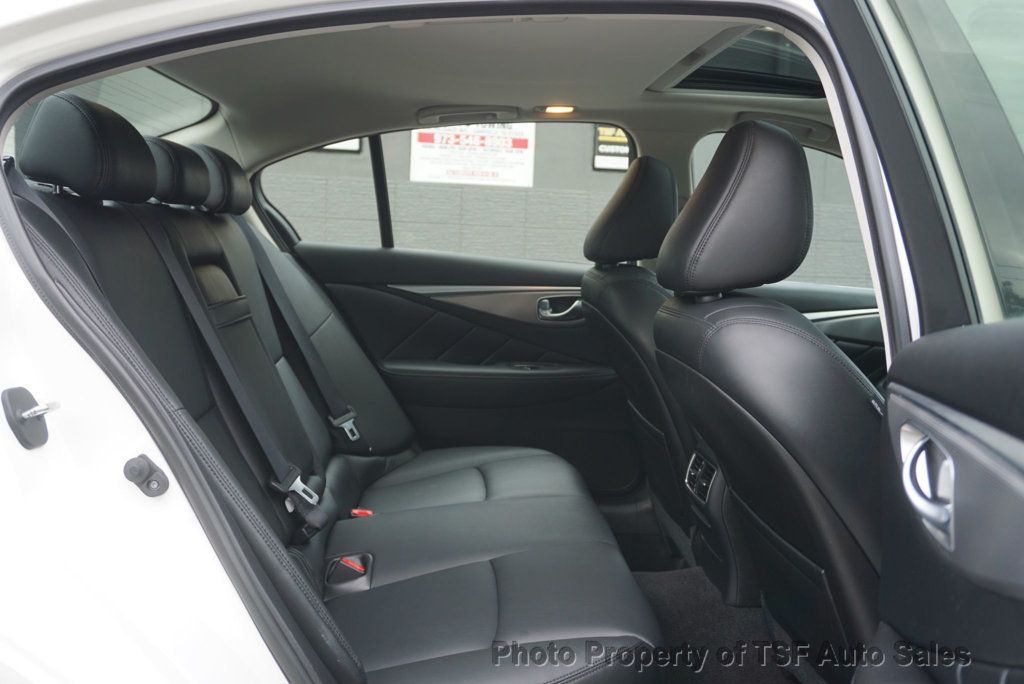 2015 INFINITI Q50 4dr Sedan Premium AWD - 23089270 - 11