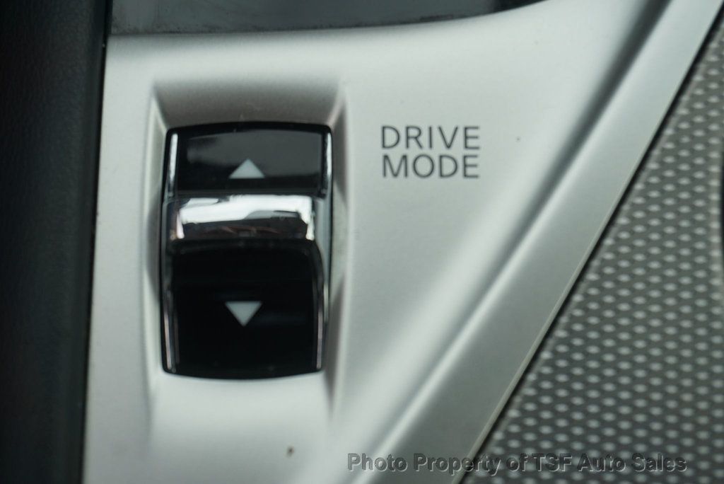2015 INFINITI Q50 4dr Sedan Premium AWD - 23089270 - 24