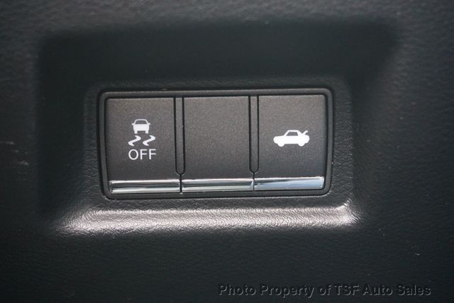 2015 INFINITI Q50 4dr Sedan Premium AWD - 23089270 - 26