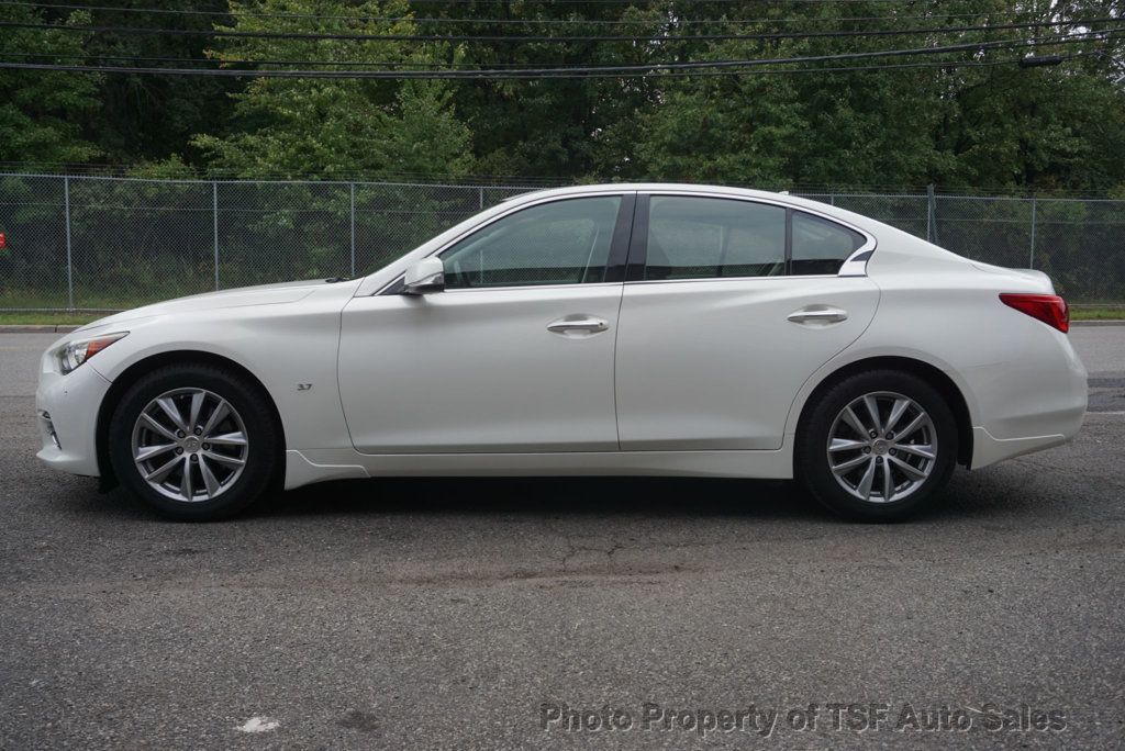 2015 INFINITI Q50 4dr Sedan Premium AWD - 23089270 - 3