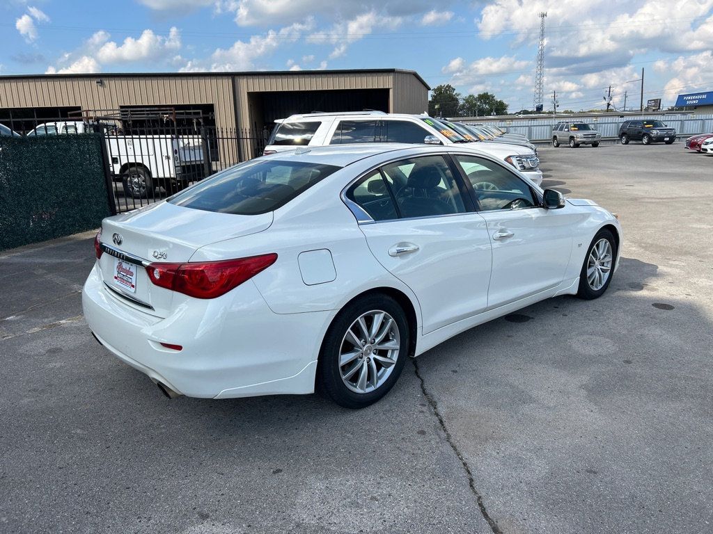 2015 Infiniti Q50 Premium photo 2