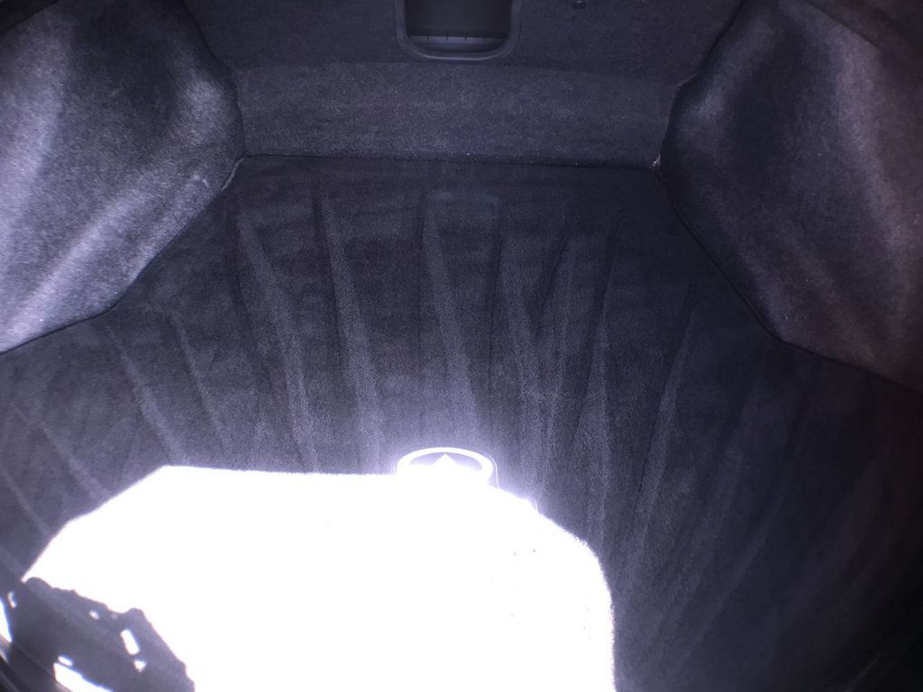 2015 Infiniti Q50 photo 20