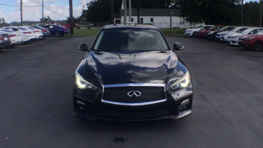 2015 Infiniti Q50 photo 2