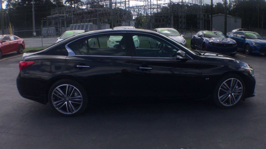 2015 Infiniti Q50 photo 8