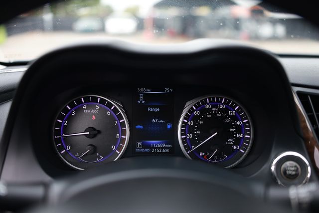 2015 INFINITI Q50 4dr Sedan RWD - 22995292 - 31