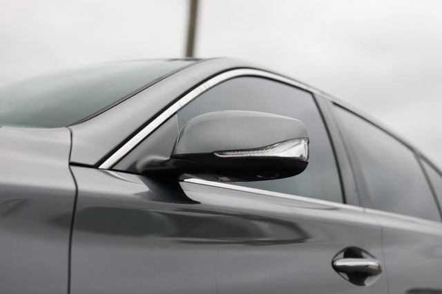 2015 INFINITI Q50 4dr Sedan RWD - 22995292 - 39